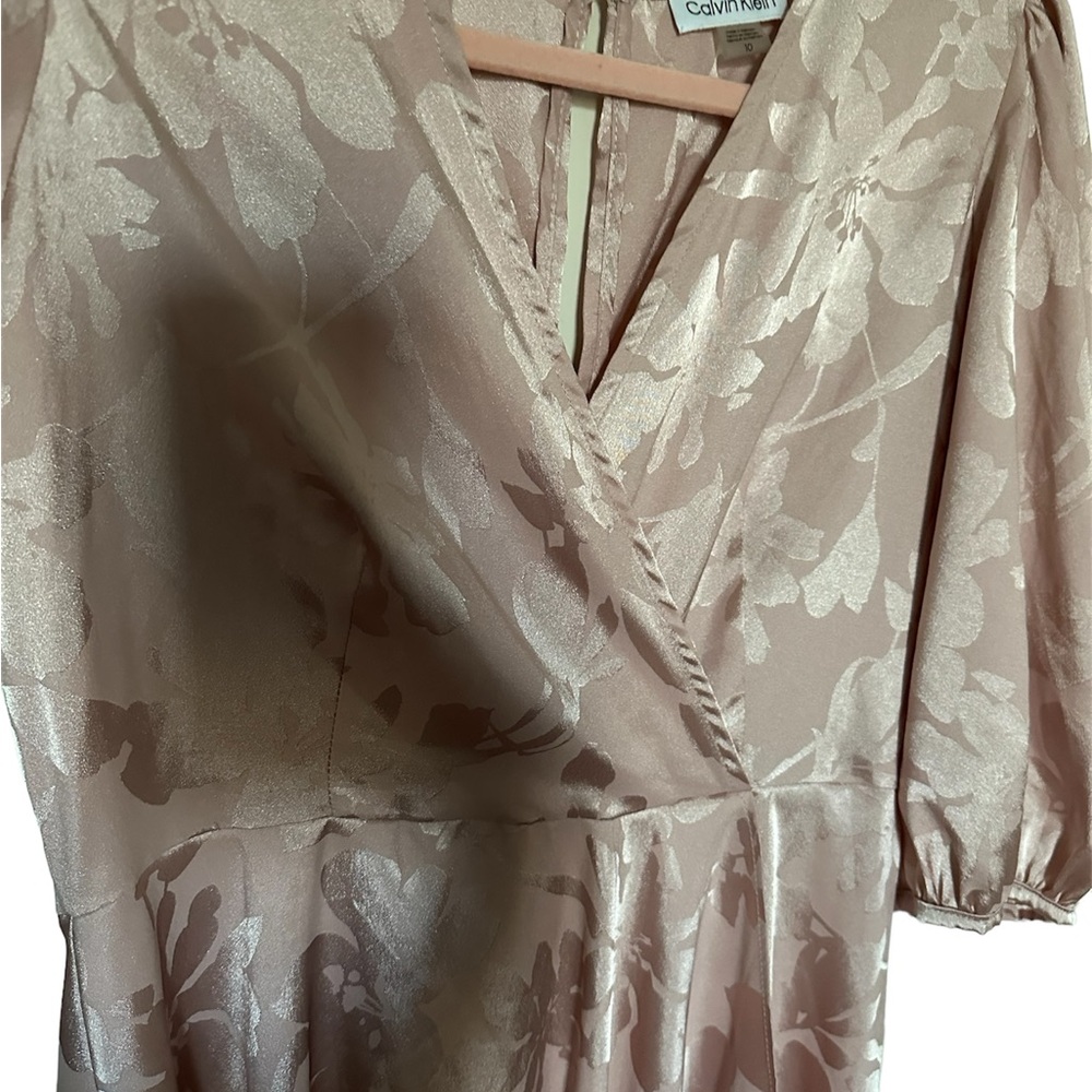 Calvin Klein/Faux Wrap Dress - Picture 5 of 6